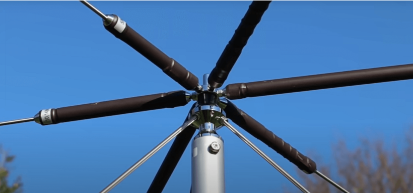 Moonraker's Scanking TXHF-6 Discone - A Unique Ham Radio Antenna