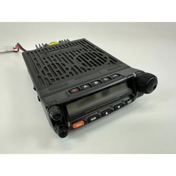 SOLD! USED Wouxun KG-UV980P - Quad Band Mobile Radio 10/6/2&70 METERS